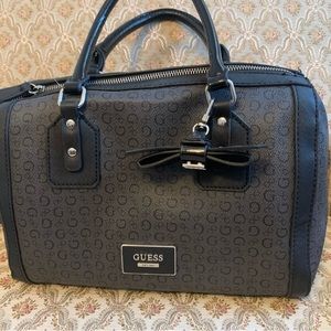 Guess purse